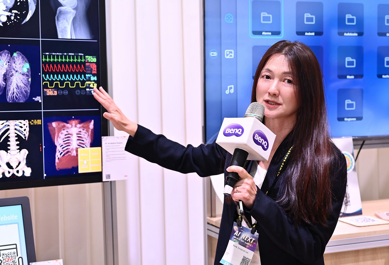 Yvonne EXPO 1320x455